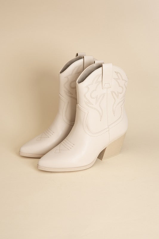 Dalton cowgirl boots (black and bone)